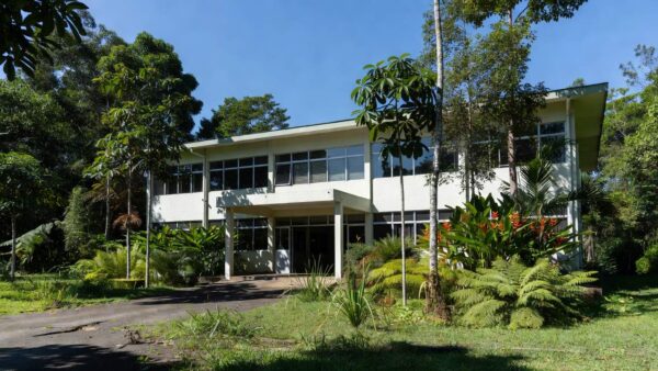 Fachada do Hospital Regional de Guajará-Mirim em Rondônia