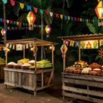 Arraial junino com barracas de comidas típicas em Porto Velho