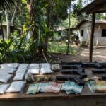 Apreensão de drogas, armas de airsoft e dinheiro pela PM no bairro Sumaúma