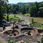 Garimpo ilegal de diamantes em terras indígenas de Rondônia, Amazônia