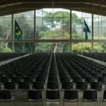 Auditório vazio de convenção política em Porto Velho, Rondônia