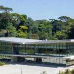Edifício governamental em Rondônia simbolizando núcleo técnico para municípios