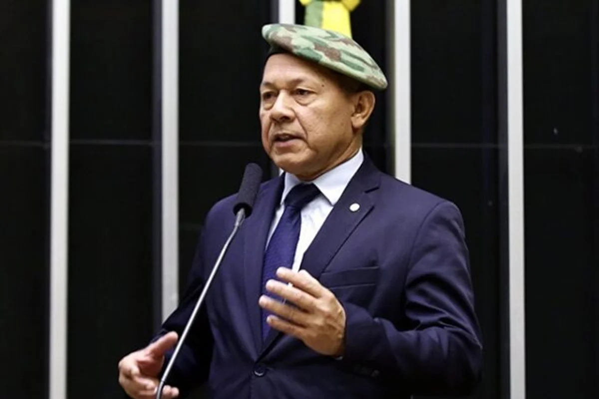Coronel Chrisóstomo pede quebra de sigilo fiscal e bancário na CPMI do INSS
